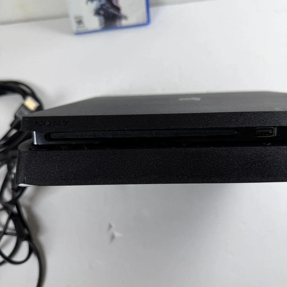 Sony‎ PlayStation 4 PS4 Slim Console Black with Killzone Shadow Fall Bundle